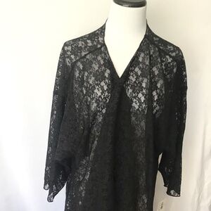 LuLaRoe Black Lace Shirley Kimono Size Large